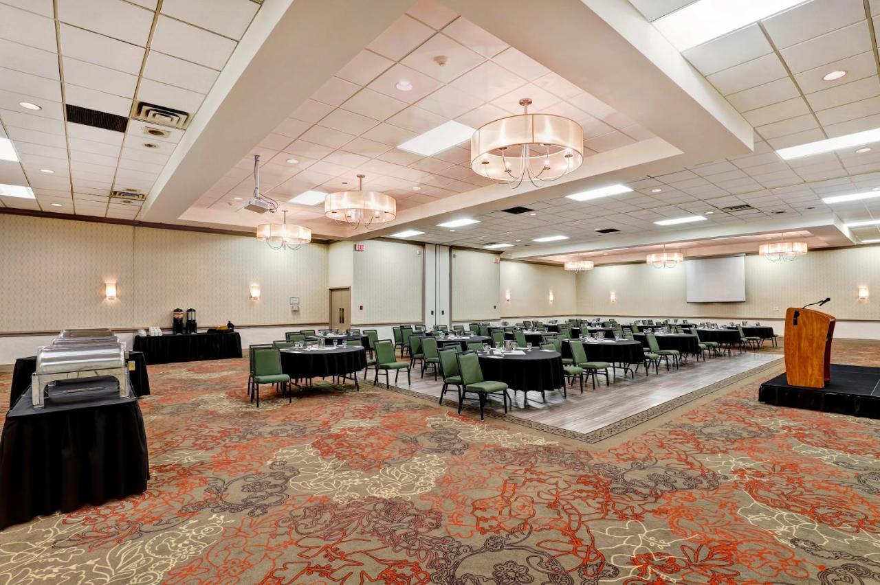Holiday Inn Guelph Hotel & Conference Centre, An Ihg Hotel Buitenkant foto